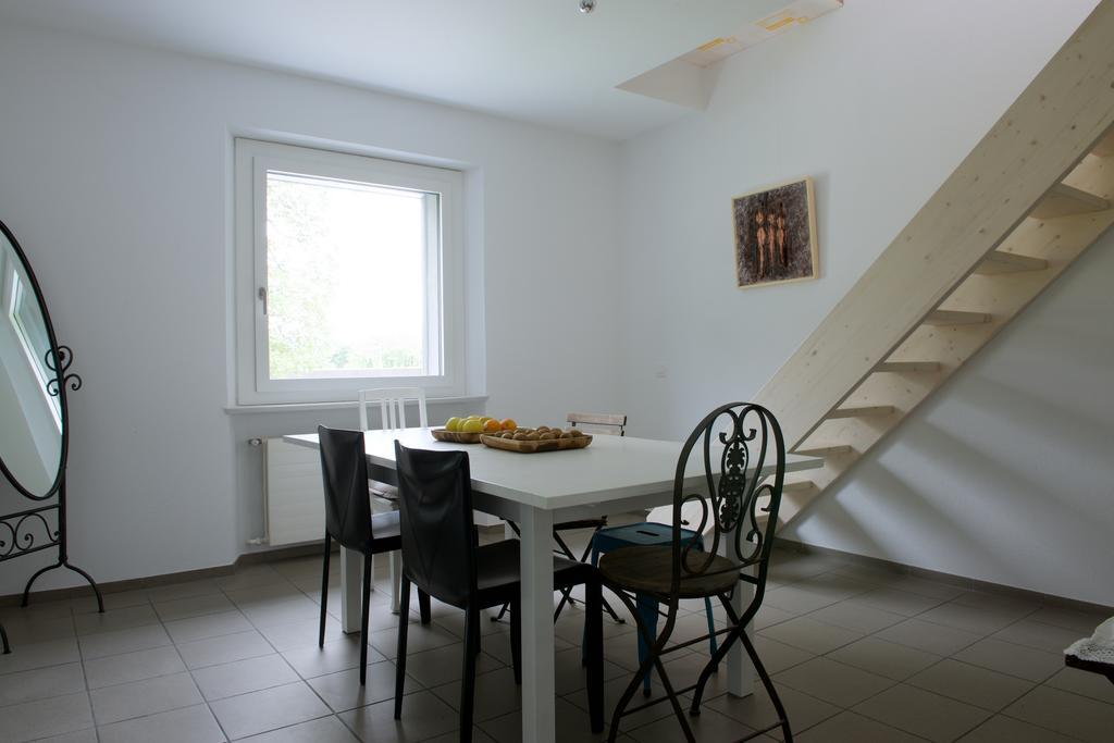 B&B Aura Rossa Quartino Habitación foto
